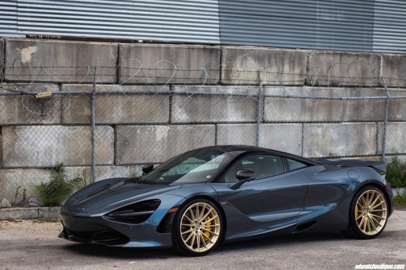 MCLAREN 720s Coupe
