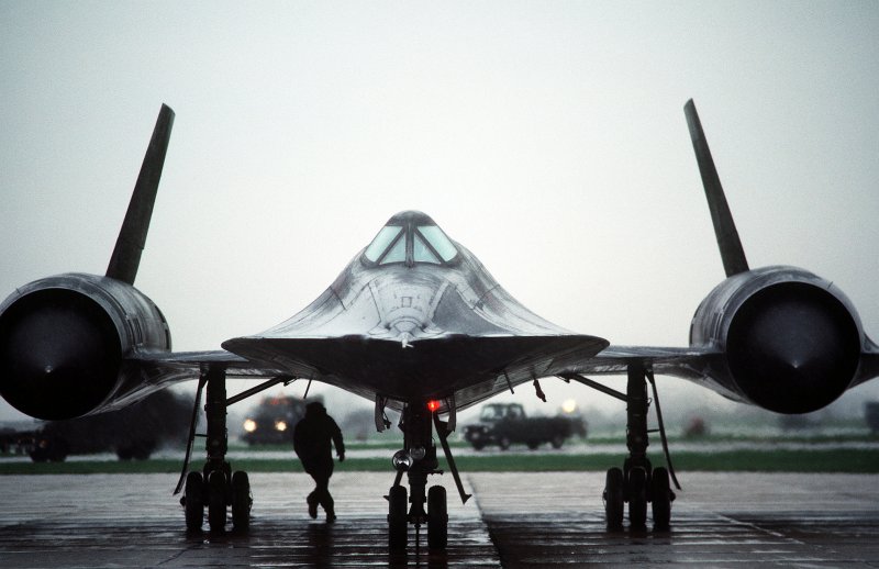 Черный Дрозд самолет SR 71