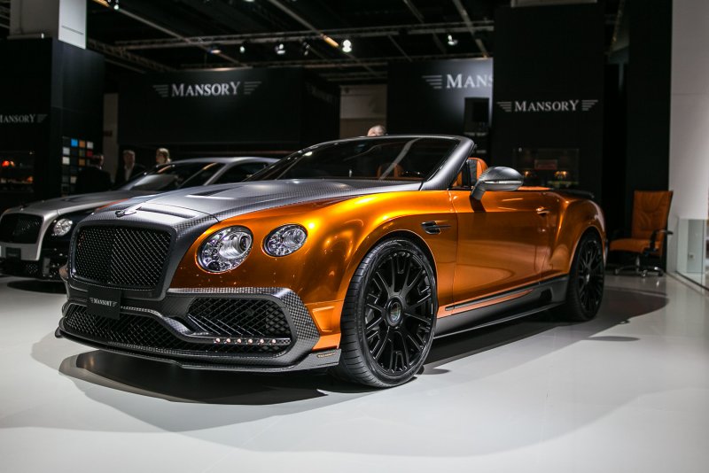 Bentley Flying Spur v8 2021