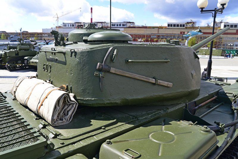 Пулеметы на т-44