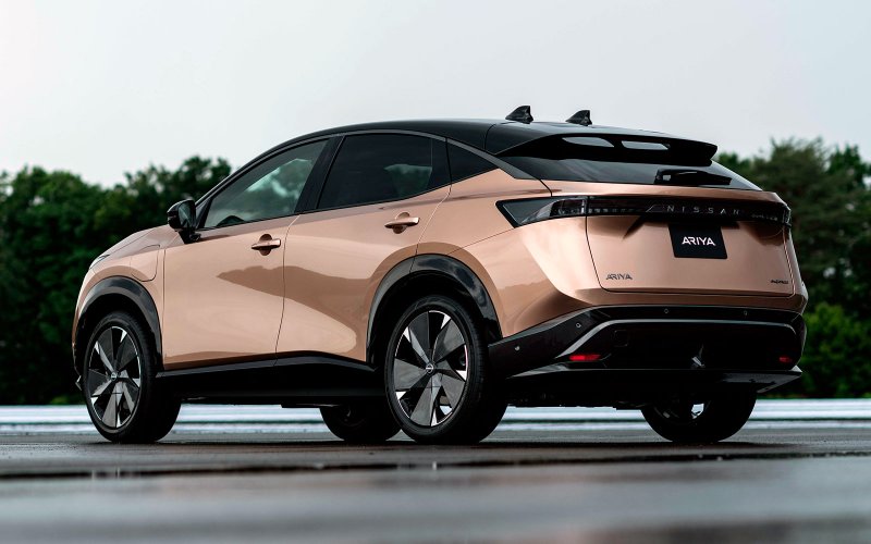 Электрический Nissan Ariya