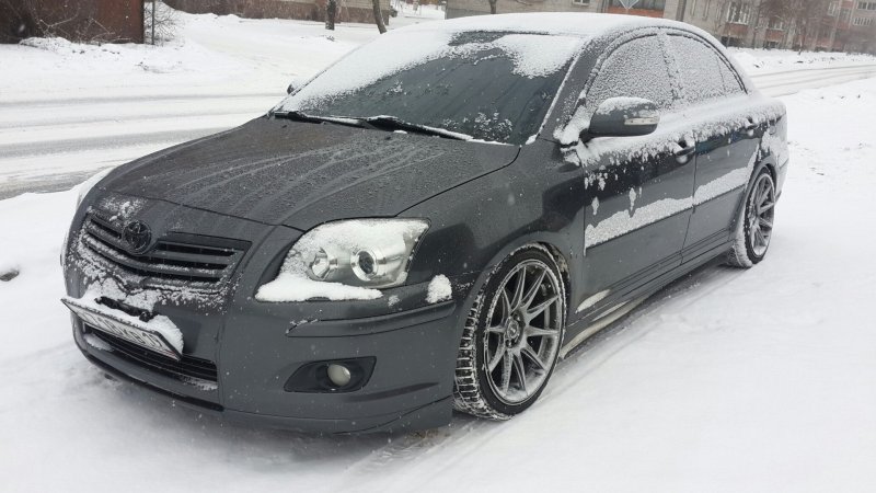 Toyota Avensis 2