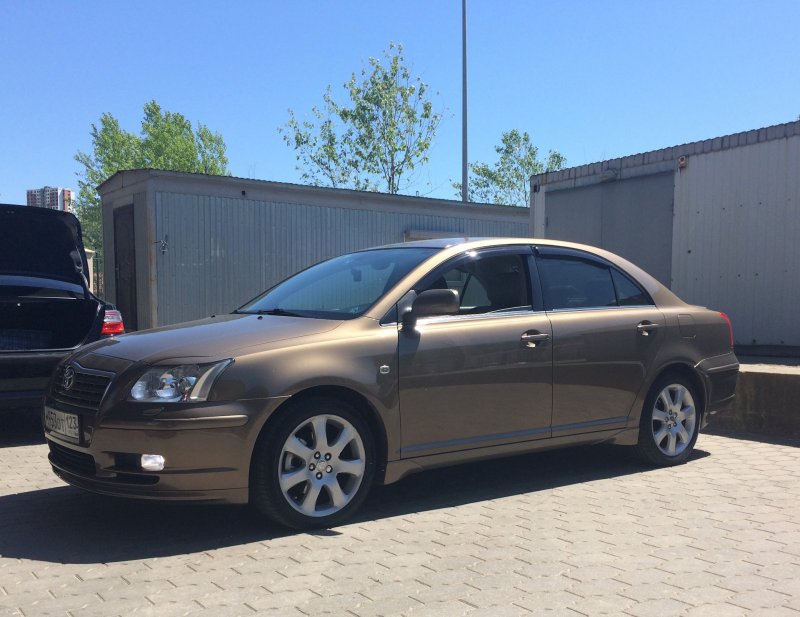Toyota Avensis 2.4