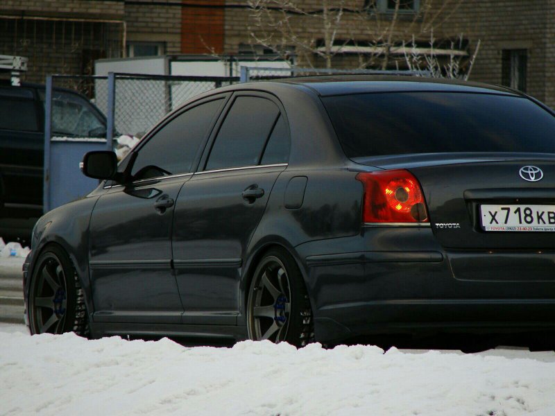 Toyota Avensis 2008 обвес