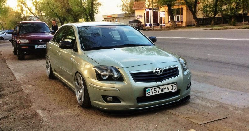 Toyota Avensis 2 стенс