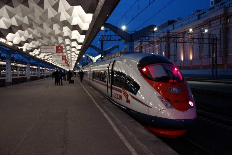 Сапсан 754