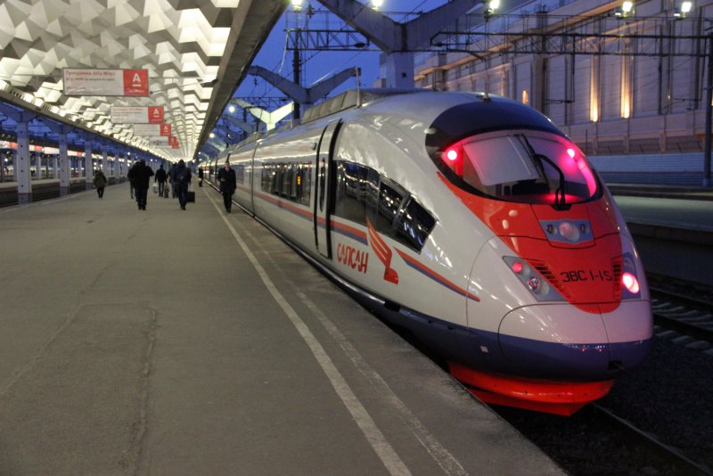 Скоростной Локомотив Сапсан