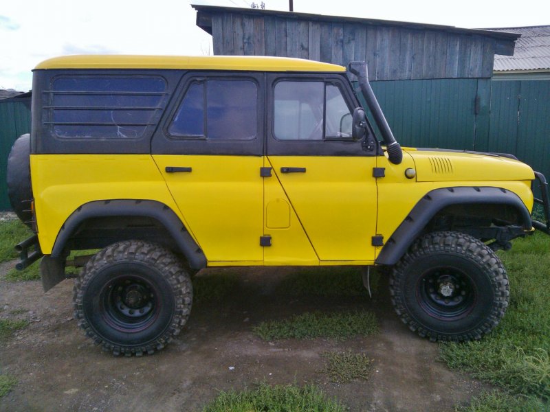 УАЗ 31514 С черной крышей