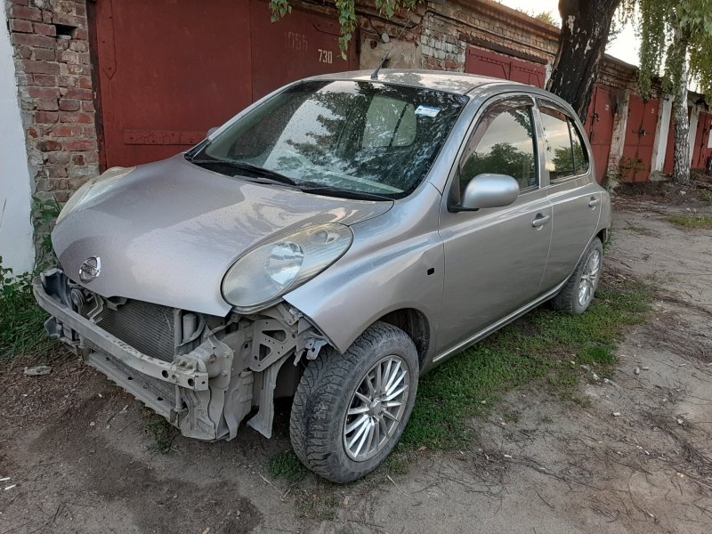 Ниссан Микра к12