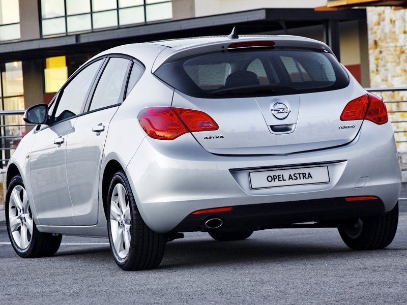 Opel Astra 2012 хэтчбек