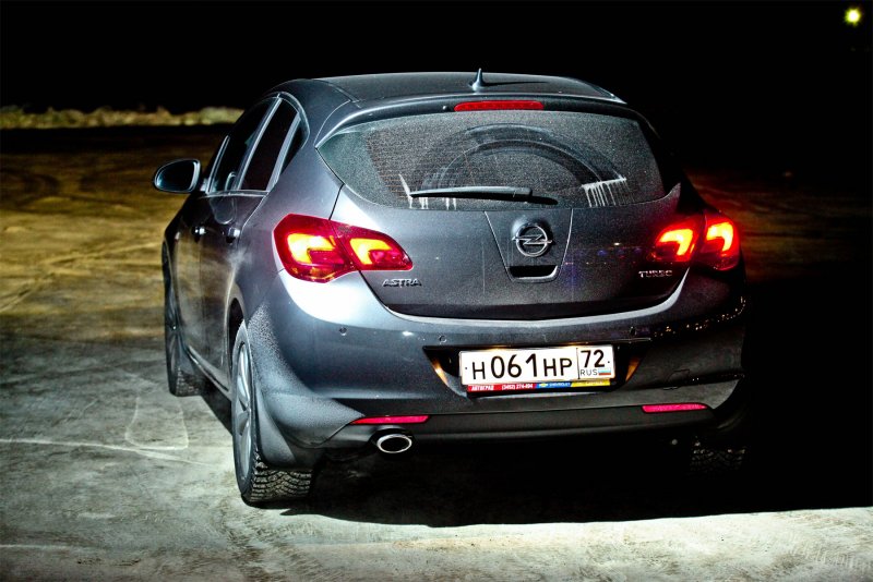 Opel Astra OPC 2014