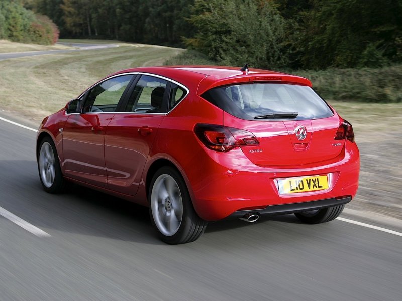 Opel Astra GTC 1.4