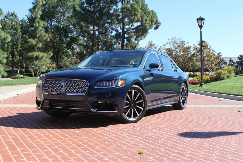 Lincoln Town car 2010