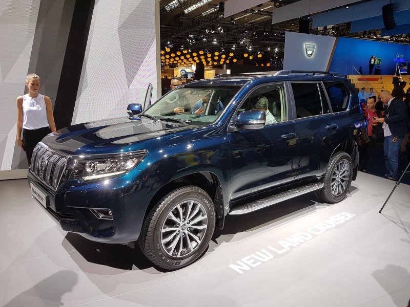 Тойота Land Cruiser Prado 2018