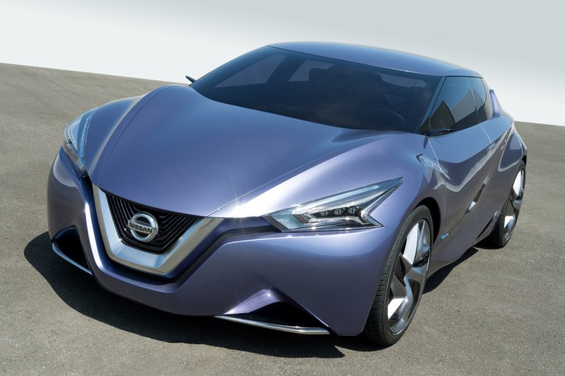Nissan me2