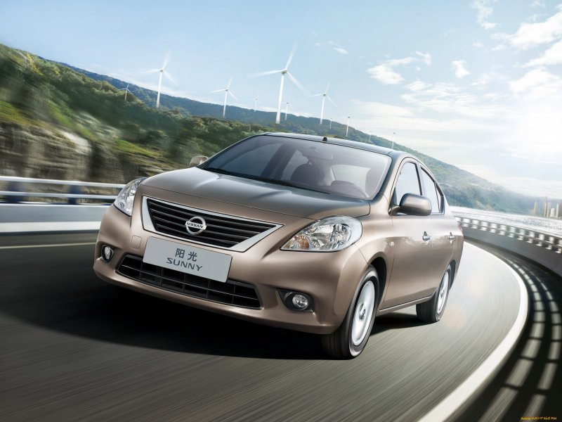 Nissan Sunny 2012