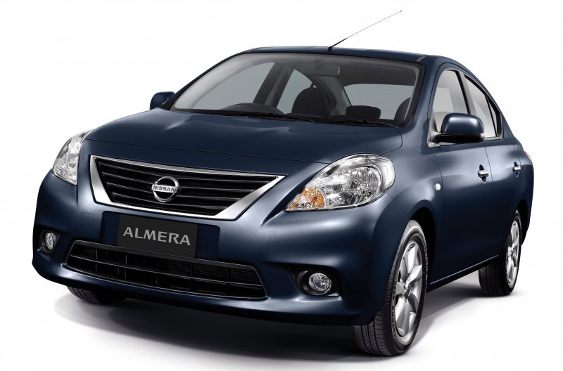 Nissan Almera