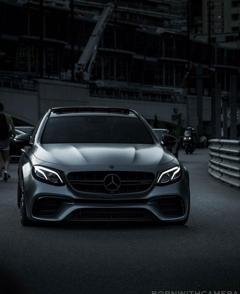 Мерседес-Бенц e63s