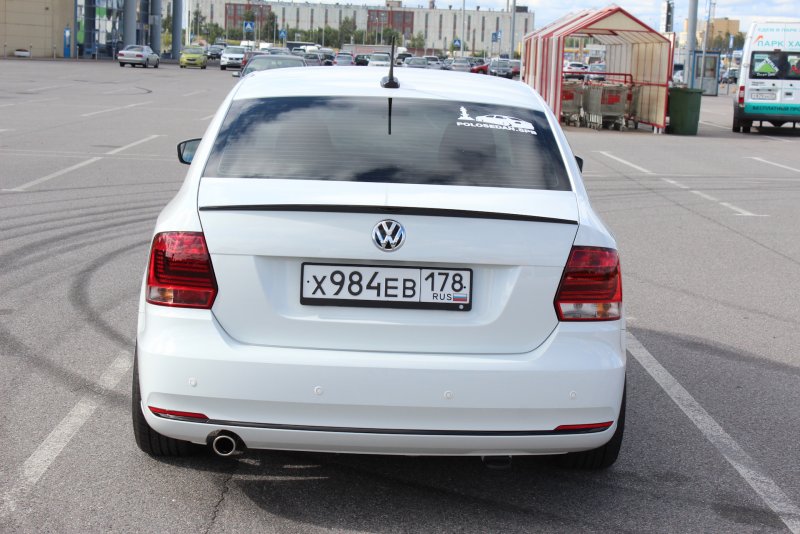 Volkswagen Polo sedan тонировка