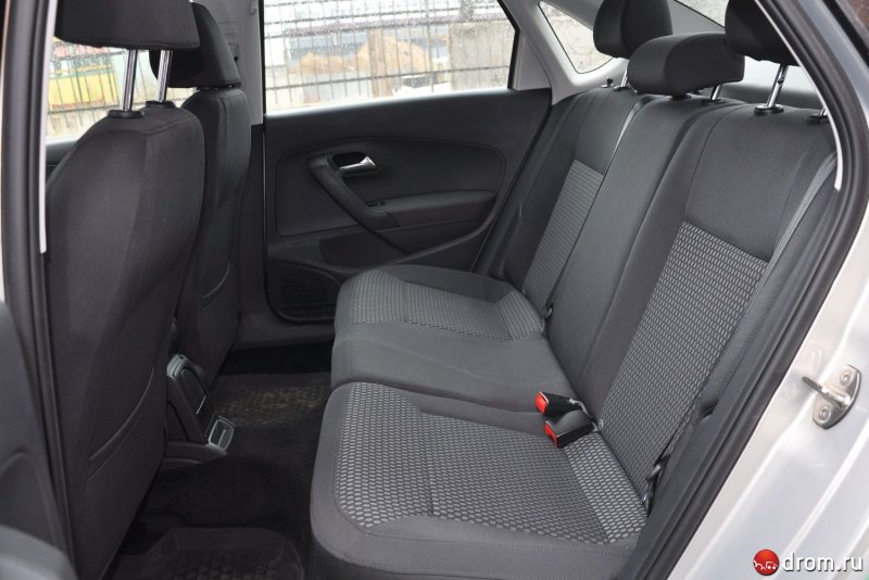Volkswagen Polo 2017 сзади