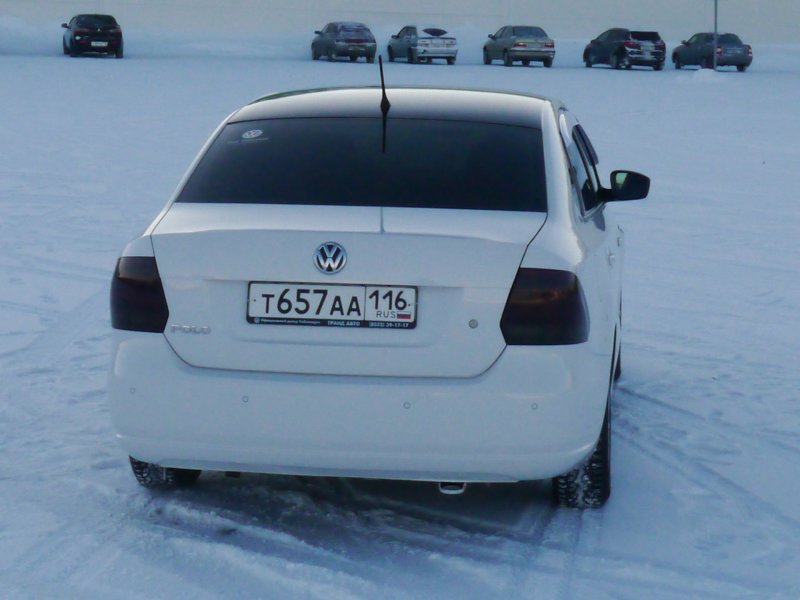 VW Polo sedan 2020 зад