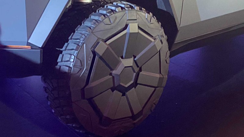 Тесла Cyber Truck