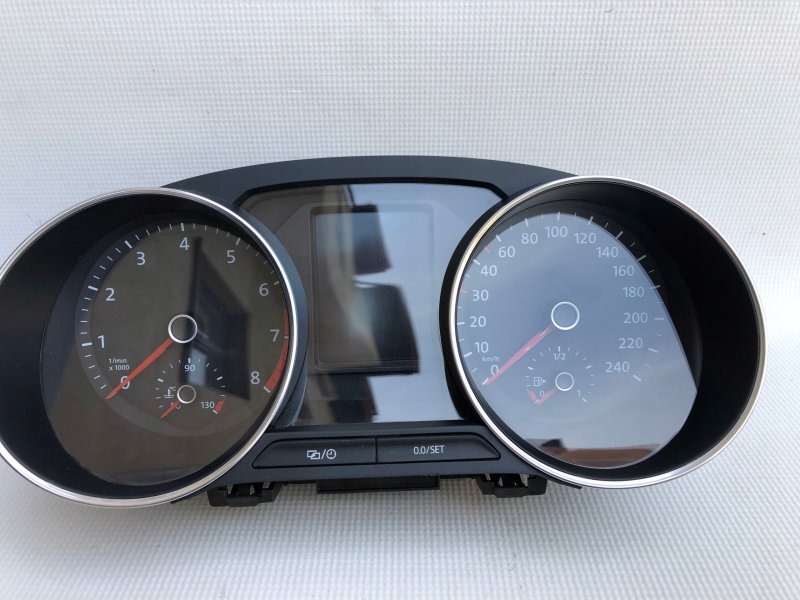 VW Polo приборка 6c0920740c