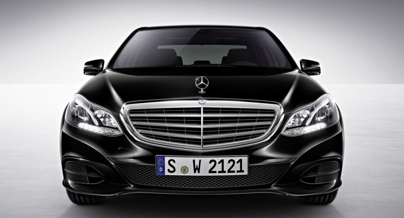 Мерседес Бенц перед e200