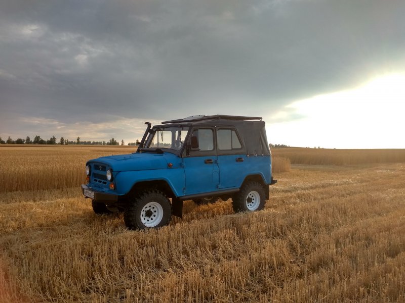 Красивый УАЗ 31512