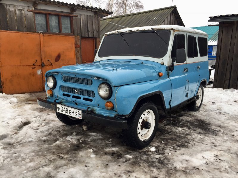 УАЗ 31512 голубой