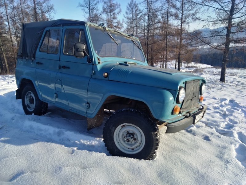 УАЗ 31512 голубой