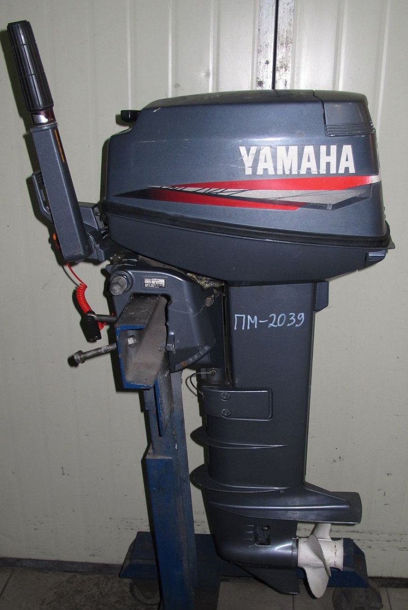 Лодочный мотор Yamaha 20