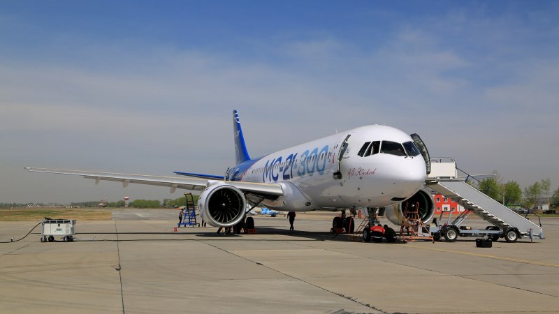 МС-21 самолет