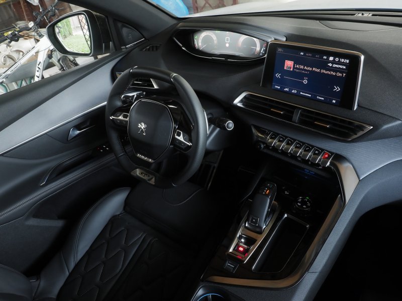 Новый Peugeot 5008