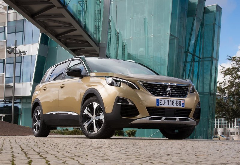 Peugeot 5008 2013