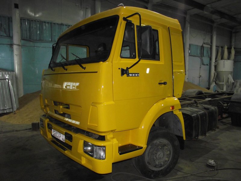 КАМАЗ 4308 макси