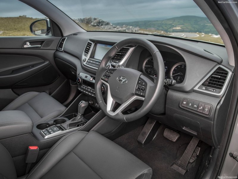 Hyundai Tucson 2015 салон