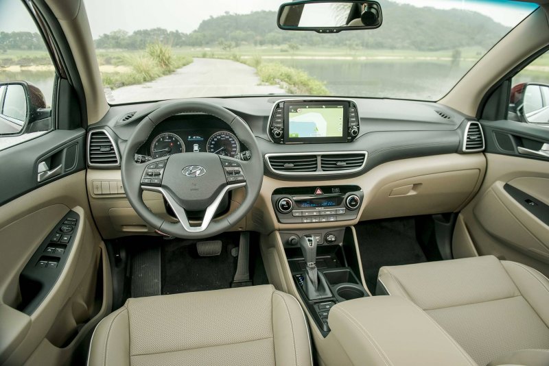 Hyundai Tucson 2019 салон