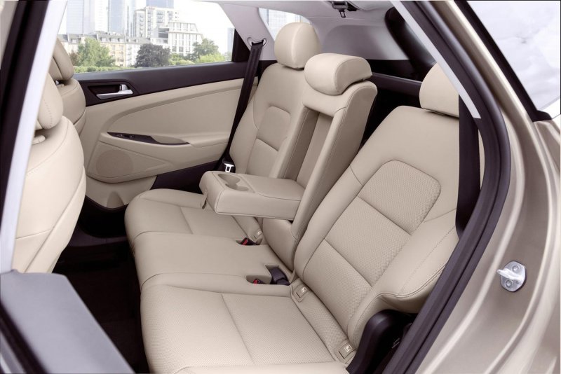 Hyundai Tucson 2015 салон