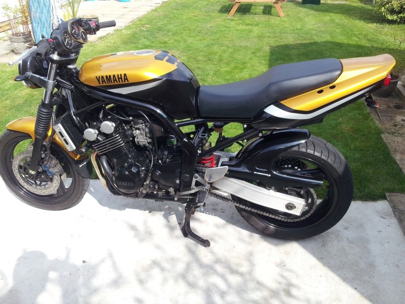 Yamaha FZS 600 2002