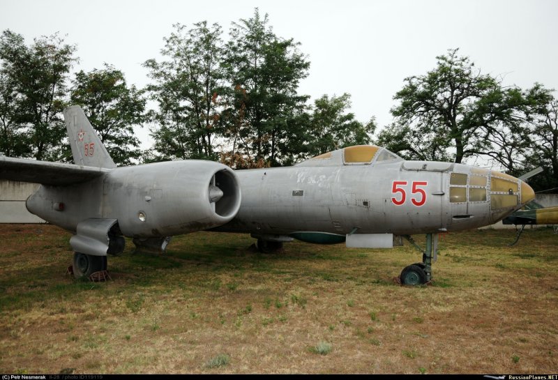 Ил-28 Алжир