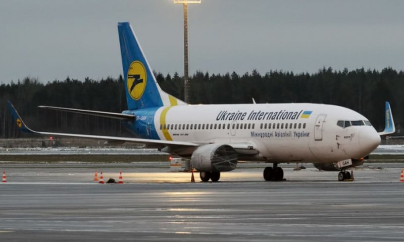 Боинг 737-800 МАУ Тегеран