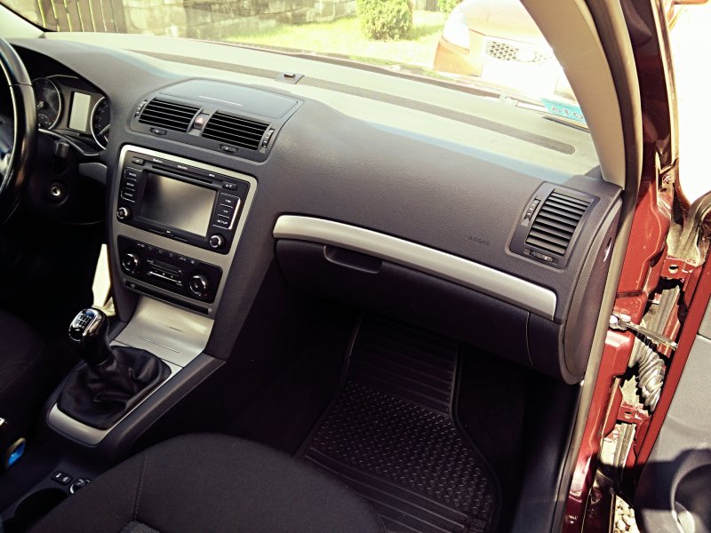 Skoda Octavia a5 FL салон