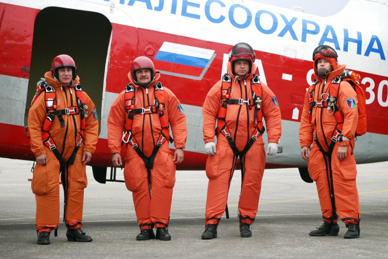 Десантники пожарные Авиалесоохрана