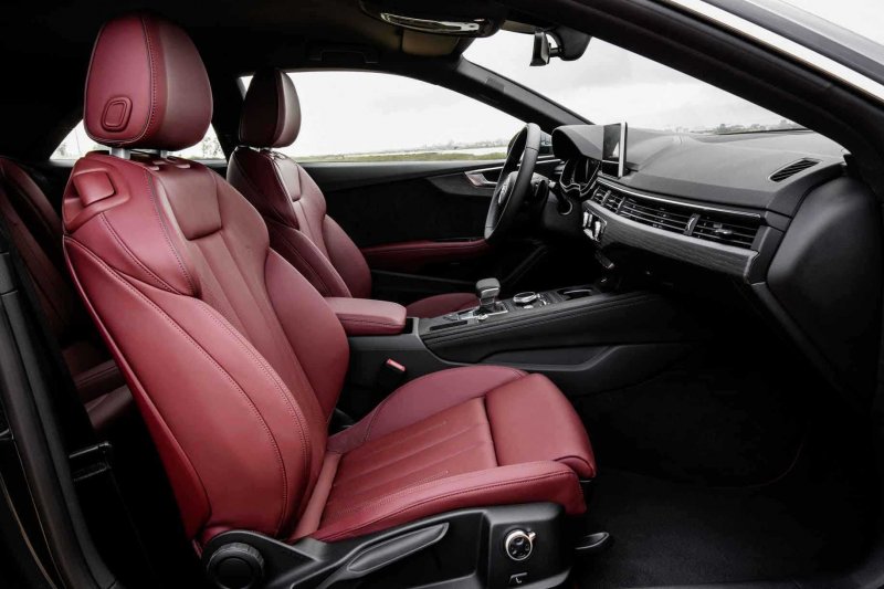 Audi a5 Coupe салон