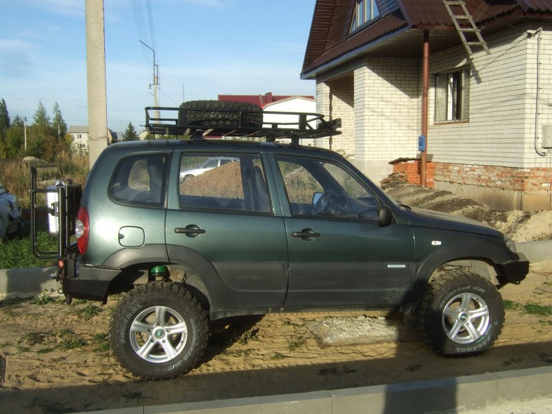 Chevrolet Niva внедорожный