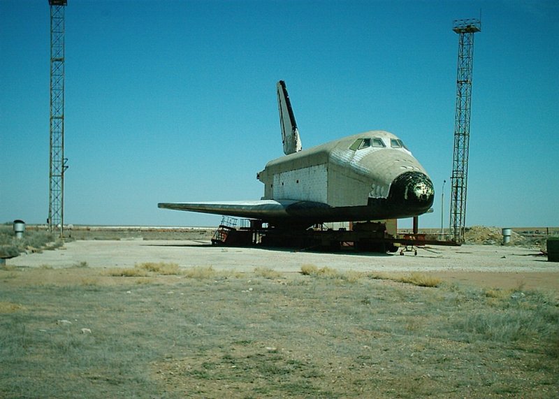 Буран космический посадка