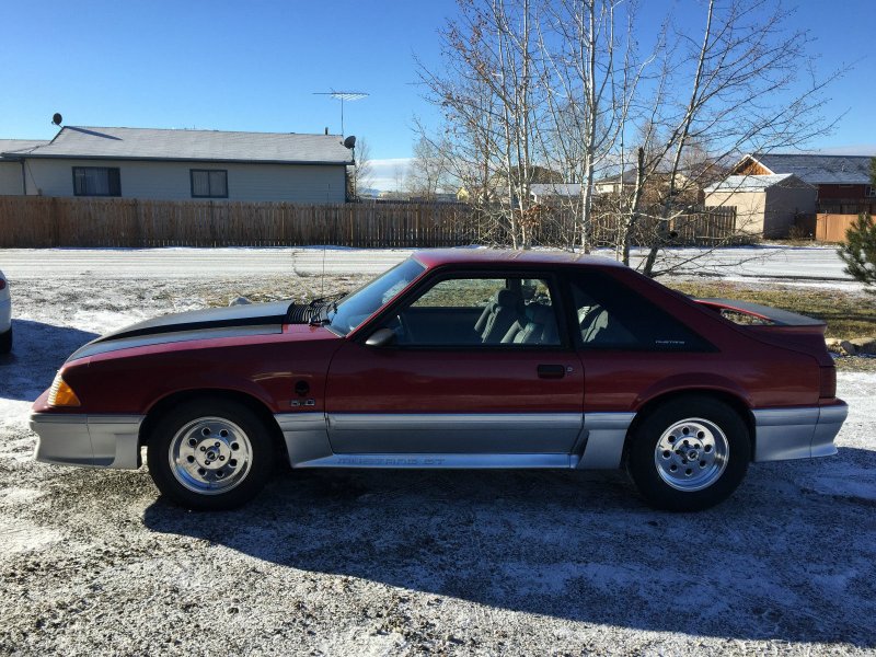 Ford Mustang gt 1990