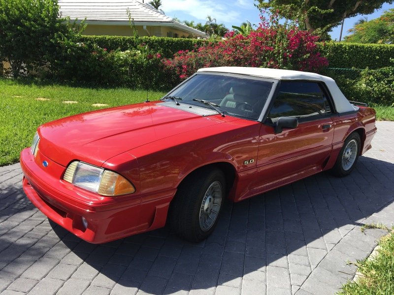 Ford Mustang 1990
