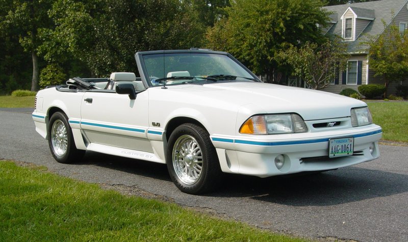 Ford Mustang 1990